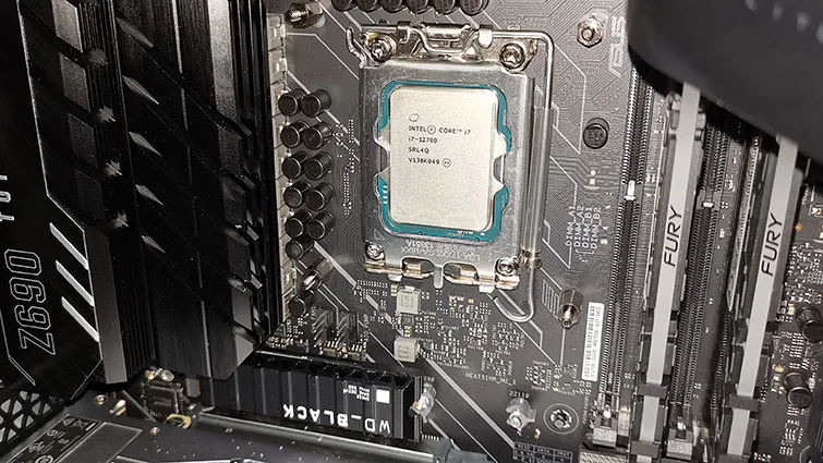 Intel 12th generation Core i7-12700 CPU review | Vic B'Stard's