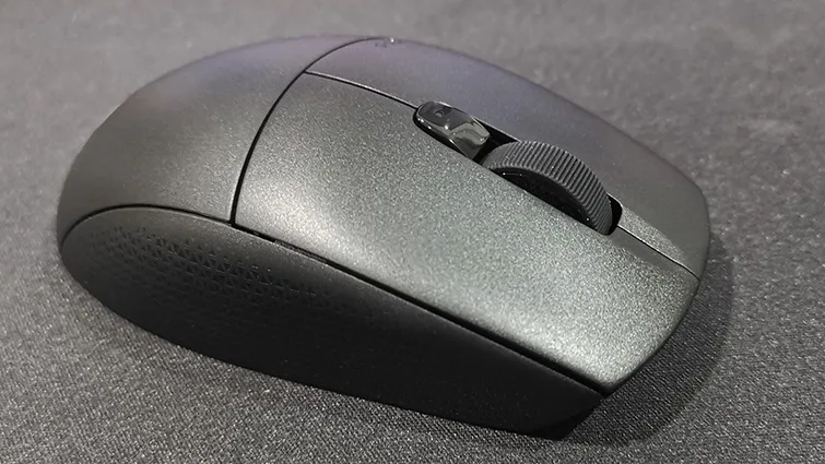 Corsair M55 Wireless gaming mouse review | Vic B'Stard's State of Play