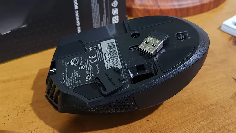 Corsair Scimitar Elite Wireless SE gaming mouse review | Vic B