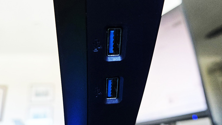 Alienware 32 Gaming Monitor (AW3225DM) review