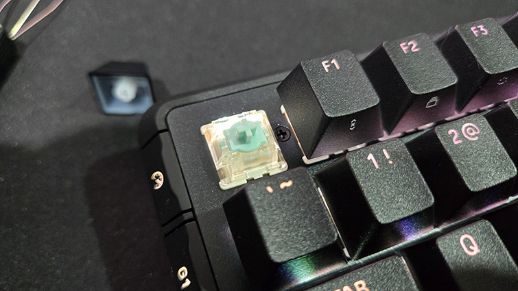 Corsair Vanguard Pro 96 gaming keyboard review