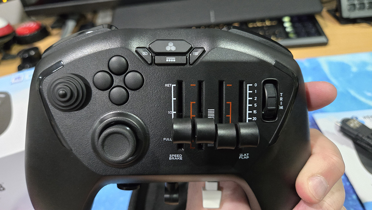 Honeycomb Echo Aviation Controller review