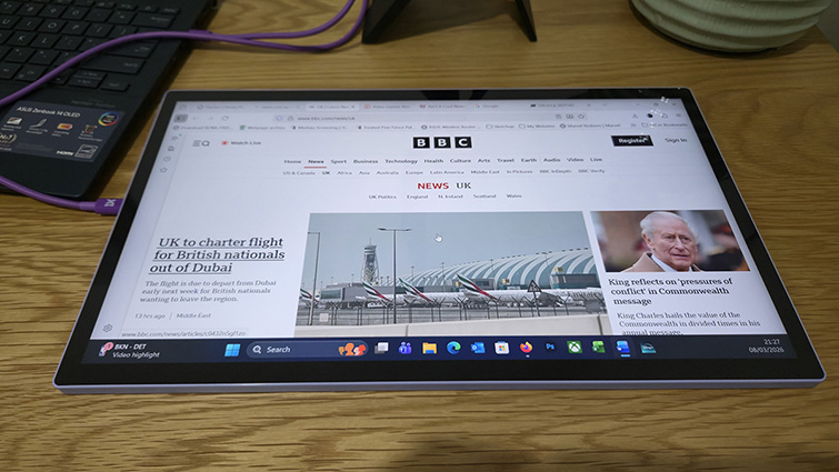 Upgrading your portable devices with an Espresso Lite 15 monitor