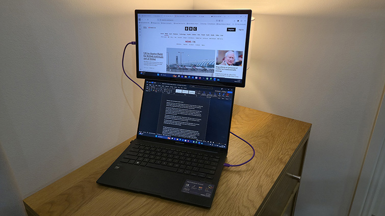 Upgrading your portable devices with an Espresso Lite 15 monitor