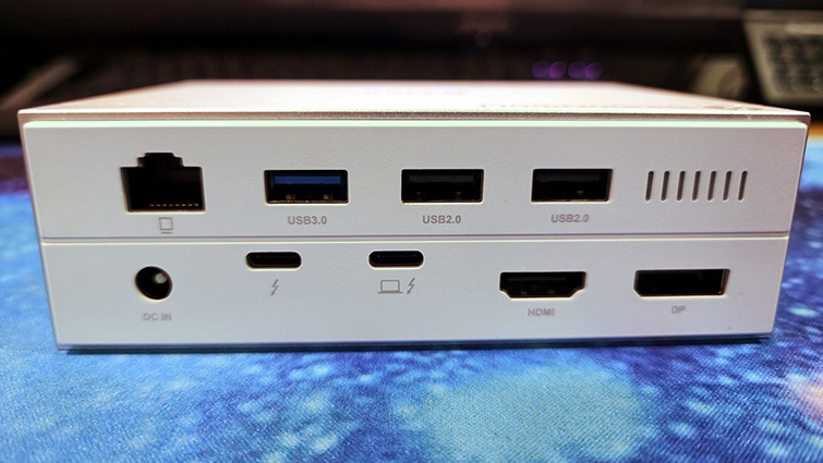 D-Link 14-in-1 Thunderbolt 4 Docking Station DUF-E01 review
