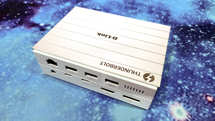 D-Link 14-in-1 Thunderbolt 4 Docking Station DUF-E01 review