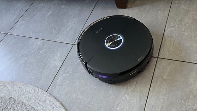 Narwal Flow 2 robot vacuum and mop review