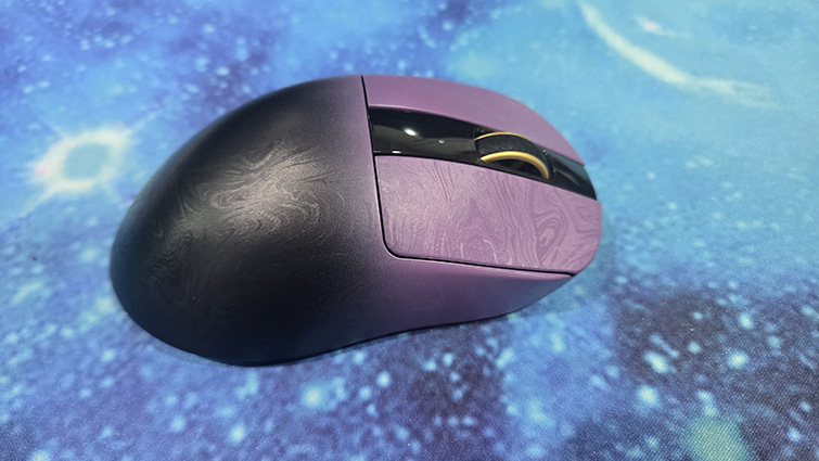 Epomaker Carbonis wireless gaming mouse review